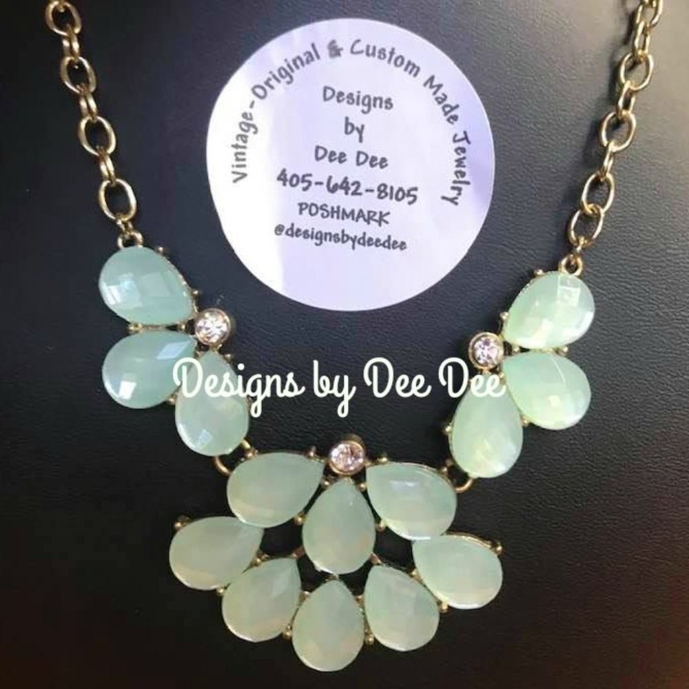 5/$20🔥Silver Tone Rhinestone & Bead Fashion Necklace🔥Bundle special price